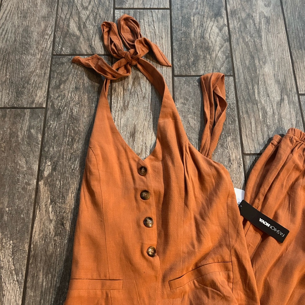 Women's Halter set in Tan - Picture 5 of 6